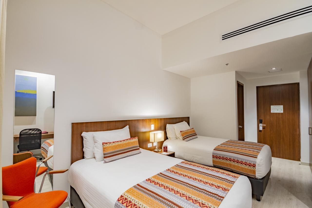 Hotel Western