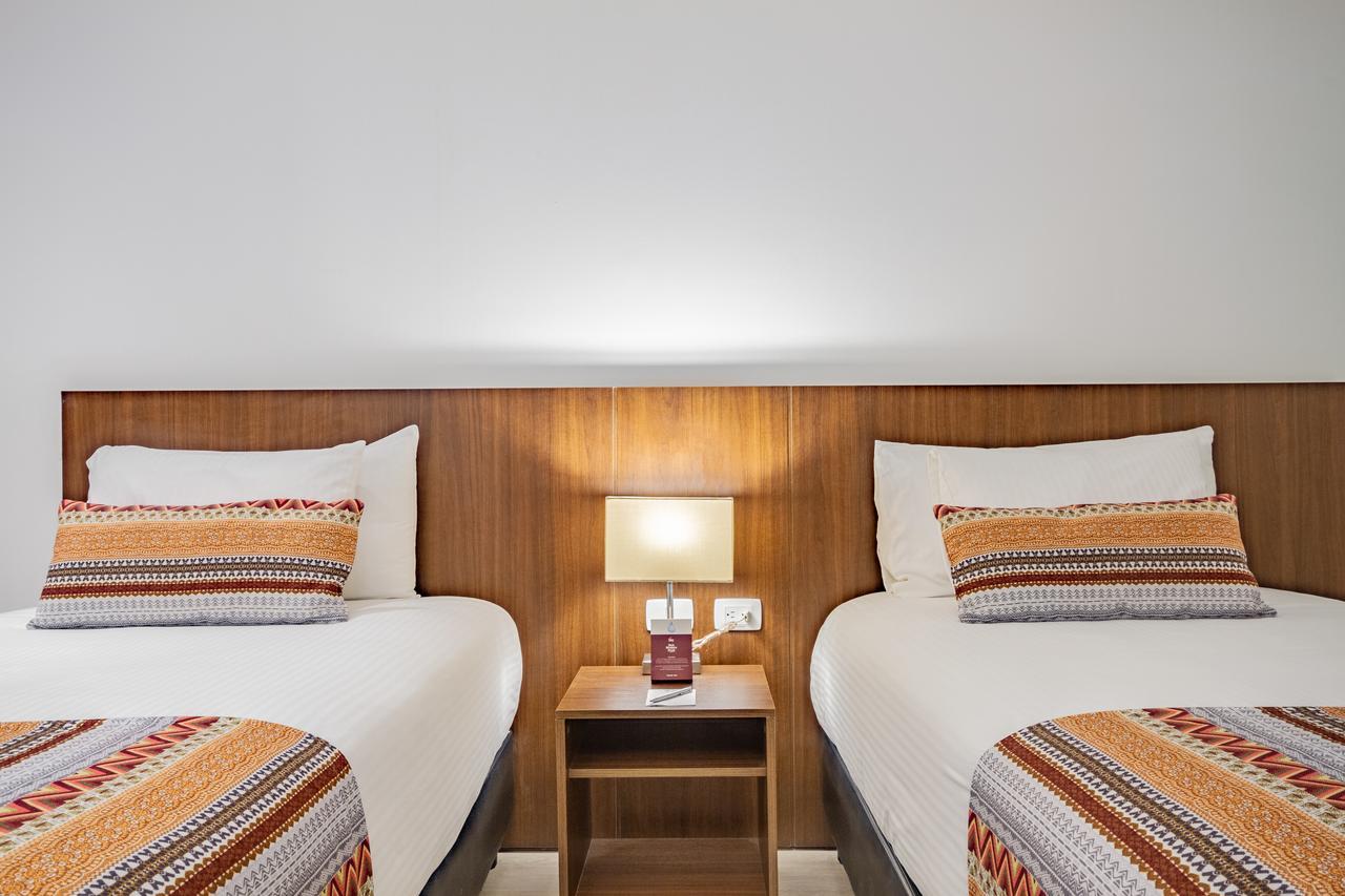 Hotel Western