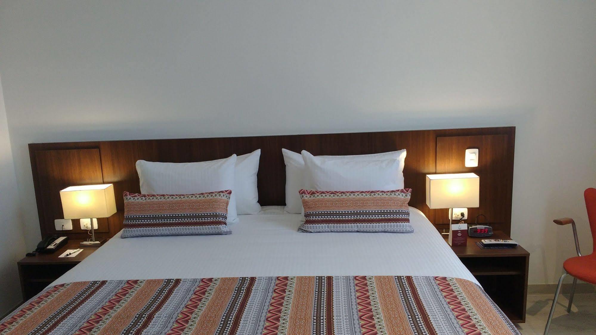Hotel Western
